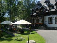 UBYTOVÁNÍ S POLOPENZÍ A WELLNESS