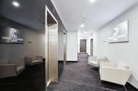 Noc v Ginger suite s výhledem na Pražský hrad