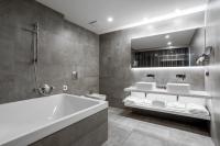 Noc v Ginger suite s výhledem na Pražský hrad