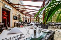 Noc na zámku a degustační večeře (2 osoby)