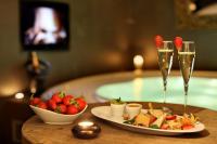 Noc na zámku a degustační večeře (2 osoby)