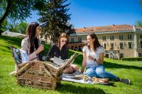 Noc na zámku a degustační večeře (2 osoby)