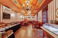 Noc na zámku a degustační večeře (2 osoby)